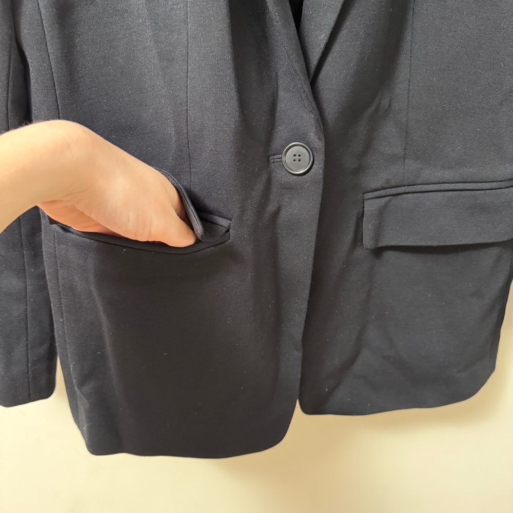 LOFT Black Tailored Blazer with Notched Lapels - Picture 4 of 12